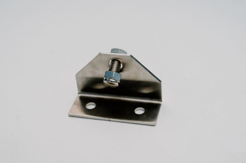 SWIVEL BRACKET (2